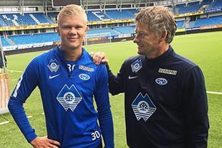 瓦拉内阿斯报专访：从20岁起我就一直带伤上阵（阿斯报专访瓦拉内：自20岁起长期带伤出战）