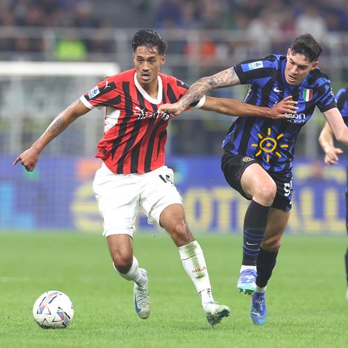 考辛斯：卢自称球员型教练，但我和隆多沃尔保罗都被他冷暴力（考辛斯：卢自诩球员教练，却对我与隆多、沃尔、保罗冷处理）