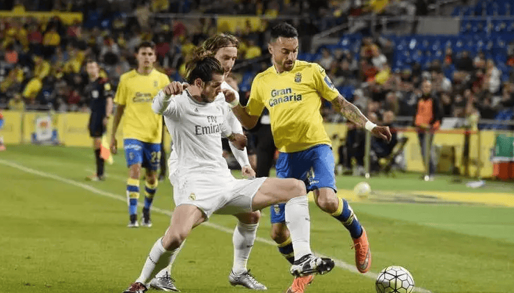 博格巴投资全球首支现代化专业赛驼队，成为其股东和大使（博格巴入股全球首支现代化专业赛驼队，兼任形象大使）